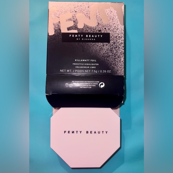 Fenty Beauty Killawatt Foil Freestyle Highlighter-Ruby Richez. Pink, Blush, Dark - Picture 3 of 8